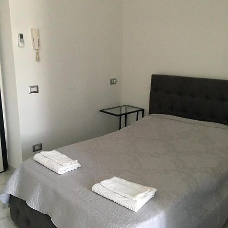 Studio Triboniano Leilighet Milano Eksteriør bilde
